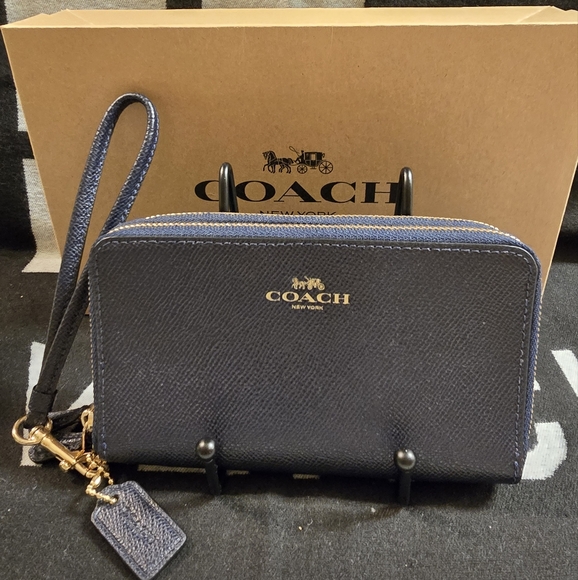 Coach Navy Blue Wallet Wristlet  - NEW - Picture 1 of 5